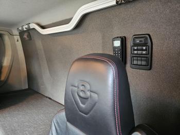 R520 V8 6x2/4 / EPSILON CRANE + HOOKLIFT